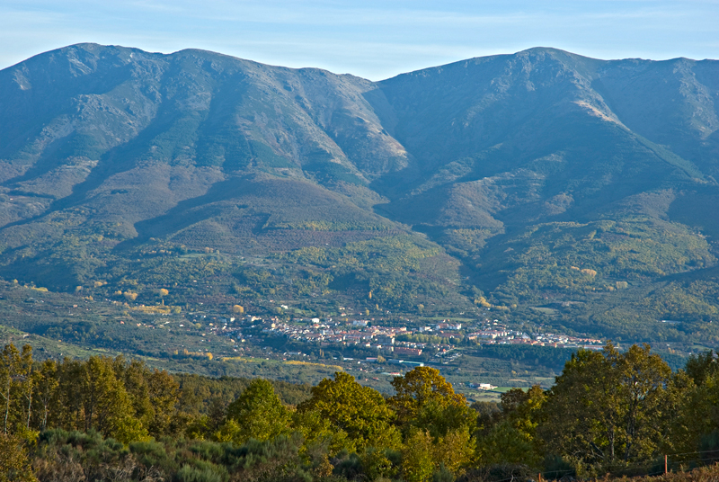 Valle-del-Ambroz-Hervás1