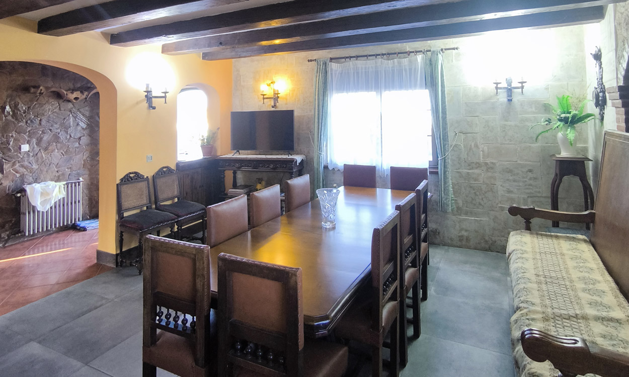 salon cara Rural Ivanrey ciuda rodrigo