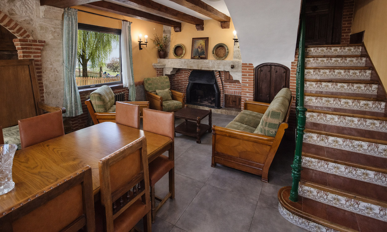 Casa Rural Ciudad Rodrigo Chimenea web