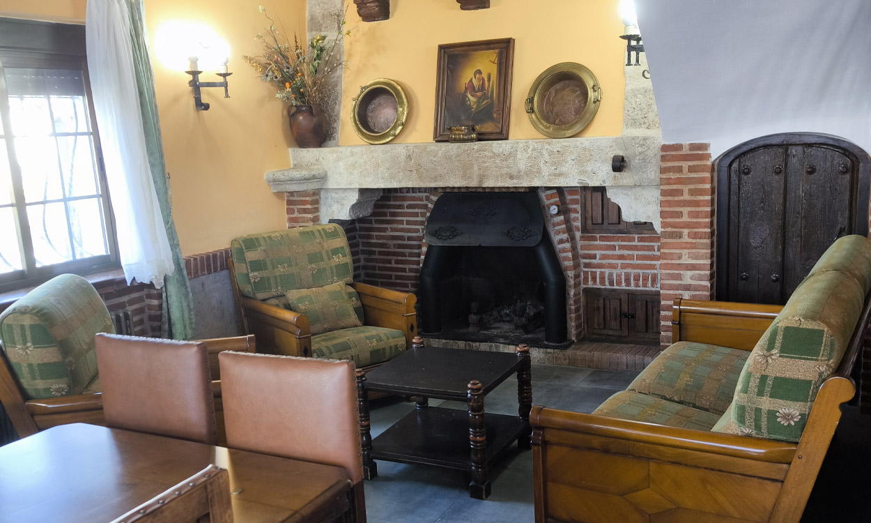 casa Rural Ciudad Rodrigo Comedor y salon